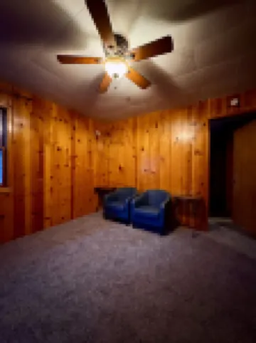 Crest Lodge Historic Mountain Inn