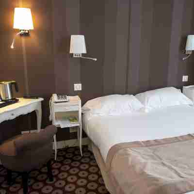 Logis Hôtel les 3 Rois Rooms