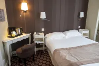 Logis Hôtels Restaurant les 3 Rois Hotels in Issoudun