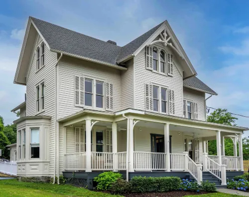 Station Inn Pawling Hotels in New Milford