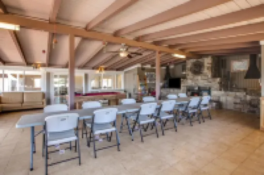 Beachwood Condos & Resort