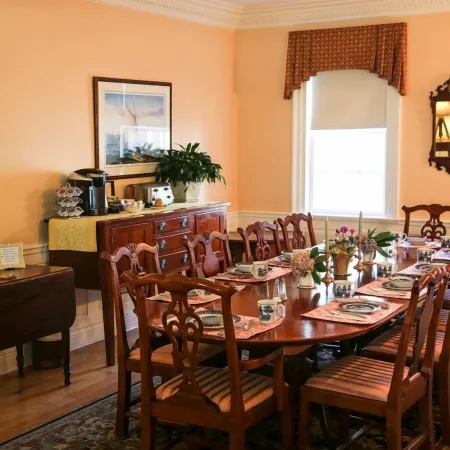 Compass Rose Inn