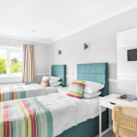 Waters Edge Hotel Torquay
