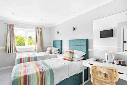Waters Edge Hotel Torquay
