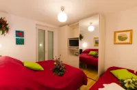 Wellness Suite Na' Canuna' Hotels in Roddi