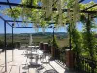 Palas Cerequio Hotels in La Morra