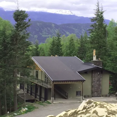 The Lodge at Skeena Landing