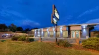Sun Centre Motel Hotels near Swan Hill Railway Station