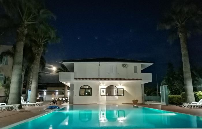 Villa Laura Residence Hotel Apartments & Studios
