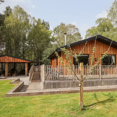 Lovat Highland Bothy