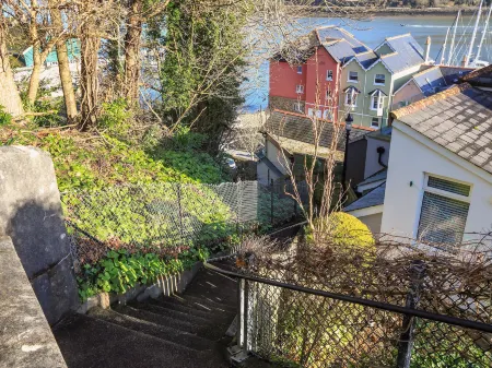 Sandquay View Отели рядом с достопримечательностью «Дартмут Касл»