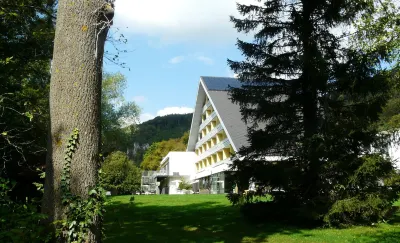 호텔 크라이너휘터 Kaiserhaus 주변 호텔