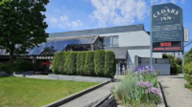 The Cedars Inn Hotel & Convention Centre