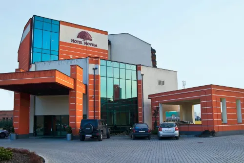Hotel Novum & Spa - parking