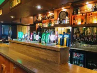 Shamrock Inn Hotel - Quầy bar