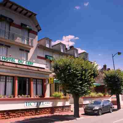 Logis Hôtel du Cerf Hotel Exterior