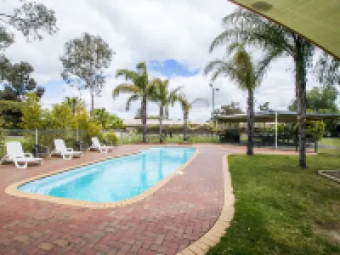 Sportslander Motor Inn Hoteles en Moama