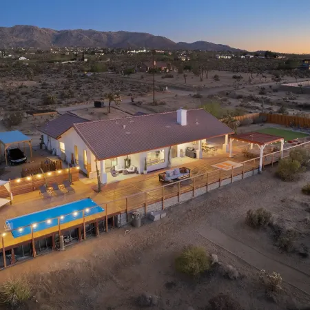 Rancho Nopales Jt - Pool, Hot Tub, Hammocks, Fast Wifi + Views! 4 Bedroom Home by RedAwning