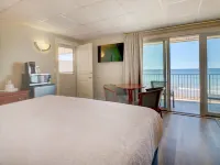 Atlantic Oceanfront Hotel, Wells Beach Hotels in Wells