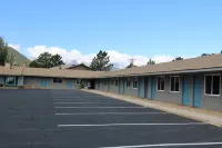 Columbine Inn - Motels