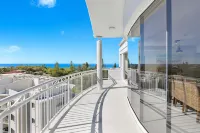 Beachside Resort Kawana Waters - Havudsigt