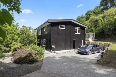 Raglan Country Lodge