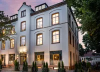 Esplanade 사르부르켄  호텔