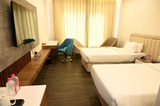 Tulsi Bhawan, Ayodhya