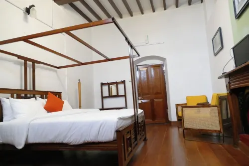 เวสต์ เบอร์รี วินเทจ