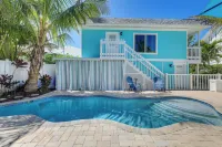 Siesta Key Dream Inn Rental - Close to Village! - Wi-Fi