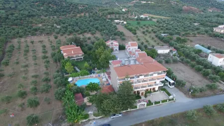 Kaiafas Lake Hotel Отели в г. Avlonas