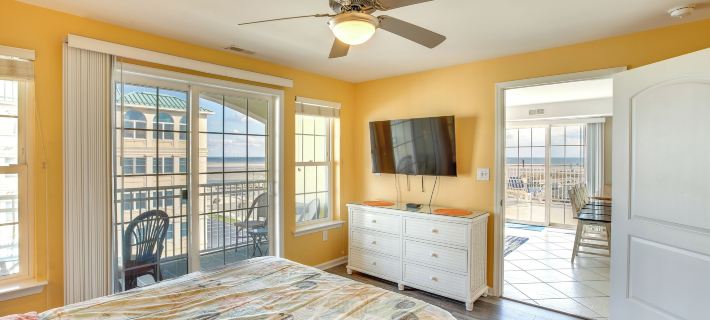 North Wildwood Condo - Beach Across Street! Hotels in Cape May County