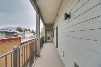 Downtown Columbia Falls Condo 16 Mi to Ski Resort