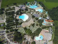 Vicolungo Glamor Lodge & Spa Ondaland Waterpark Hotels in Recetto