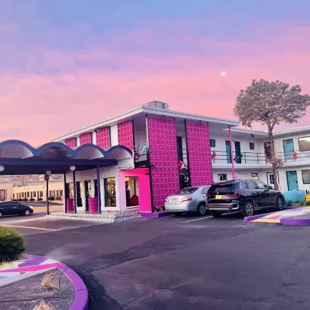 Hotel Zazz