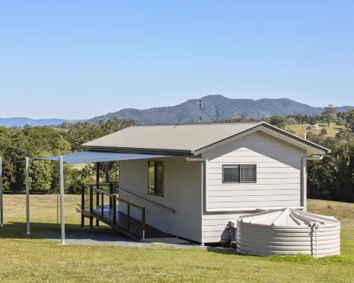 Valley Cabins by the Creek Hotels in Imbil