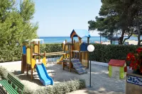 Universal Hotel Laguna Hotels in Llevant