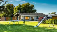 Cherylea Motel Hoteles en Rapaura