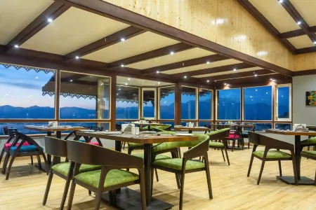 Sumitel Vista 800m from Mall Road Отели рядом с достопримечательностью «Himalayan Mountaineering Institute»