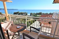 Grand Beach Hotel - Meerblick