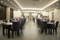 雷瑪尼斯酒店 - 早餐