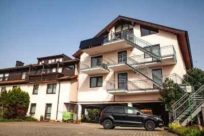 Zum Lamm Hotels in Abstatt