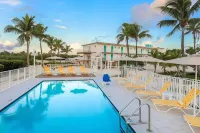 Fisher Inn Resort & Marina - Beach