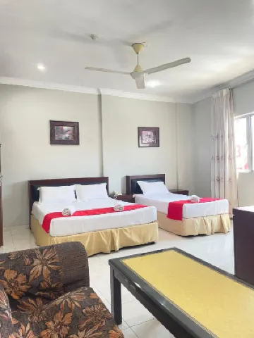 Bayu View Hotel Klang Hotels near Pandamaran Chinese Methodist Church (CAC)