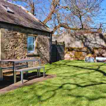 The Old School Hotel Exterior