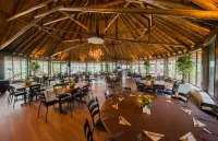 伯奇伍德飯店及OR坦博會議中心