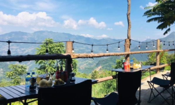 Bao Lac Homestay Hostel & Coffee