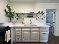 Sunsets & Shows! Gorgeous, Private 1 Br Listing!