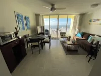 Newly remodeled beach front !