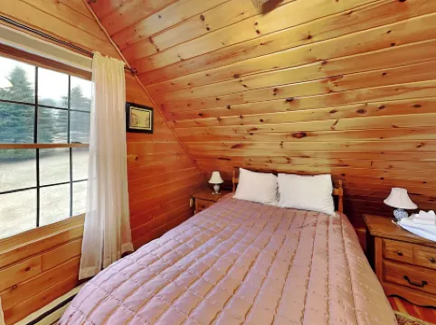 The Old World Chalet by Taylor Made Deep Creek